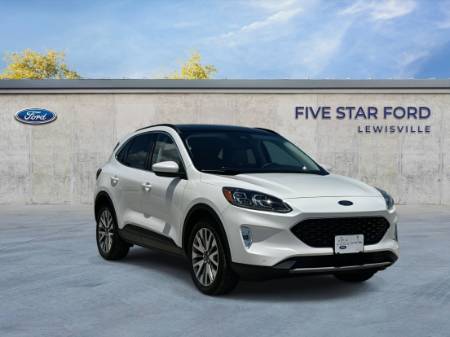 2022 Ford Escape Titanium