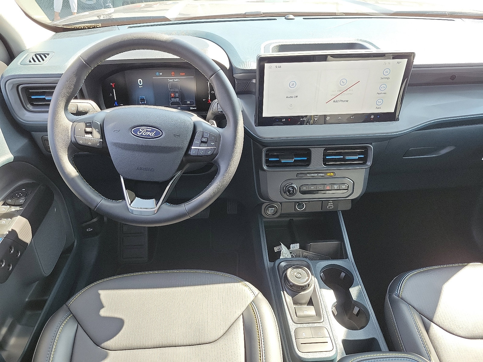 2025 Ford Maverick photo 4
