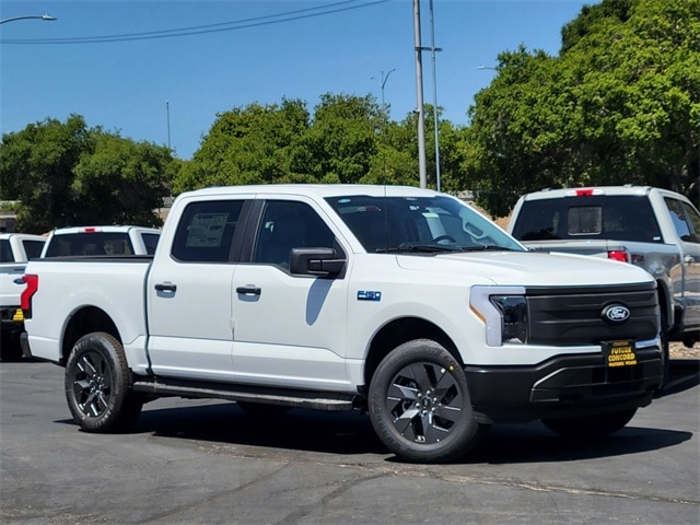 2025 Ford F-150 Lightning PRO