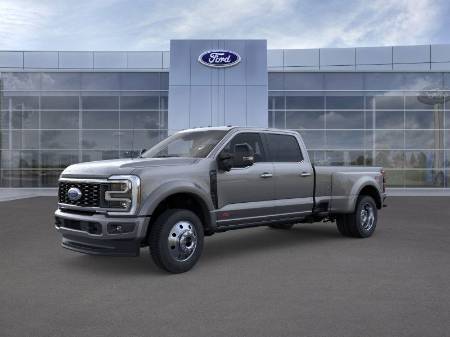 2025 Ford Super Duty F-450 DRW Platinum