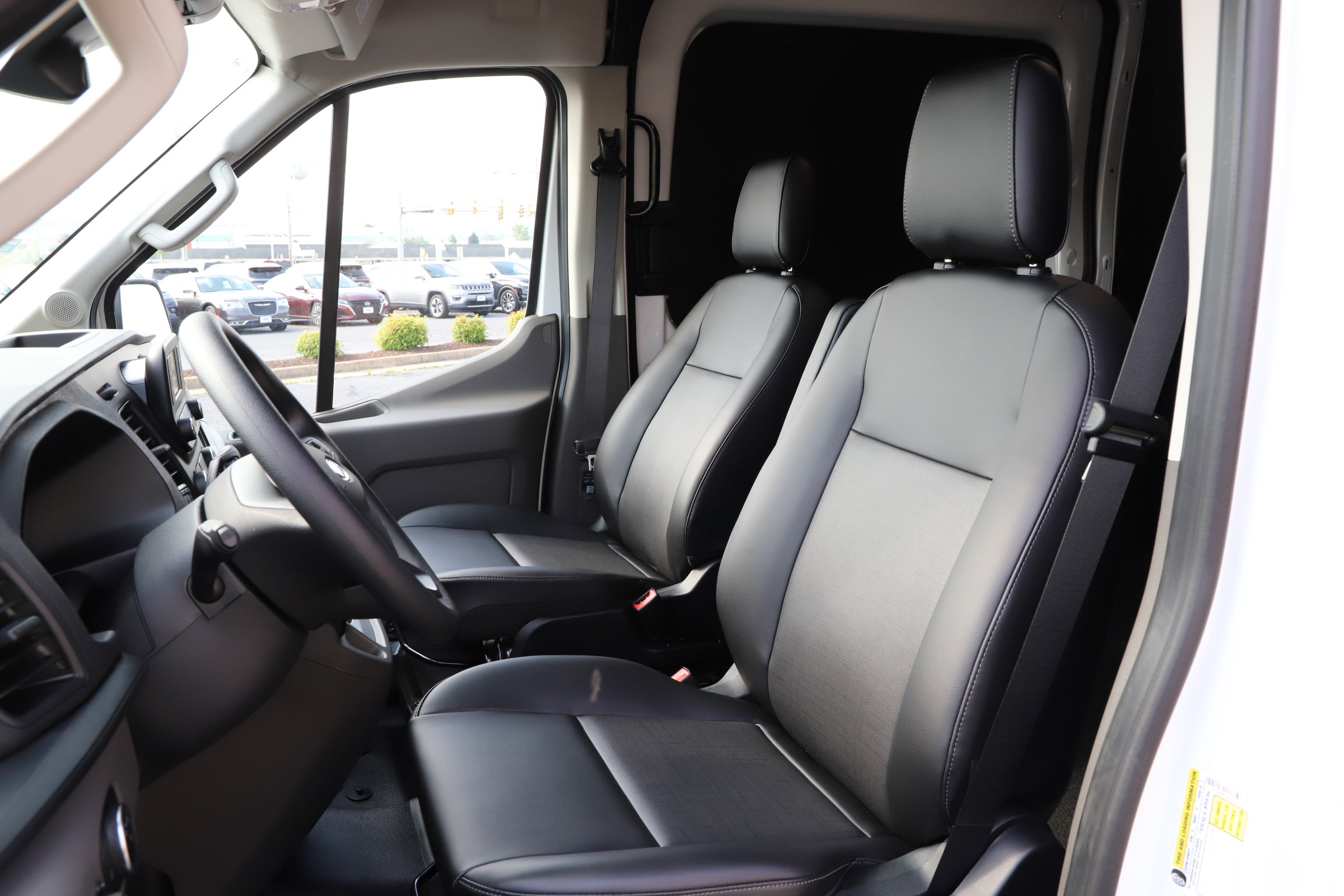 2025 Ford Transit Cargo Van photo 9