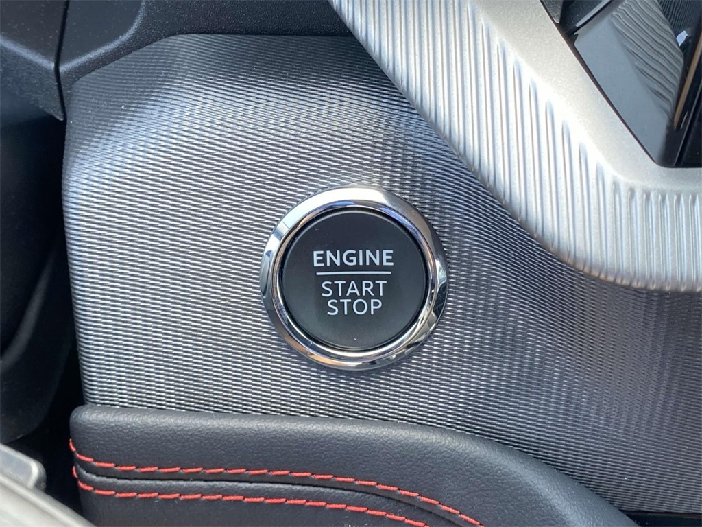 2025 Ford Explorer ST photo 20