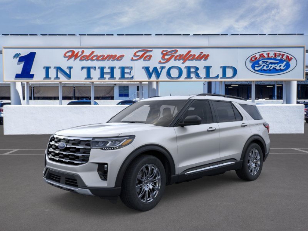 2025 Ford Explorer Active