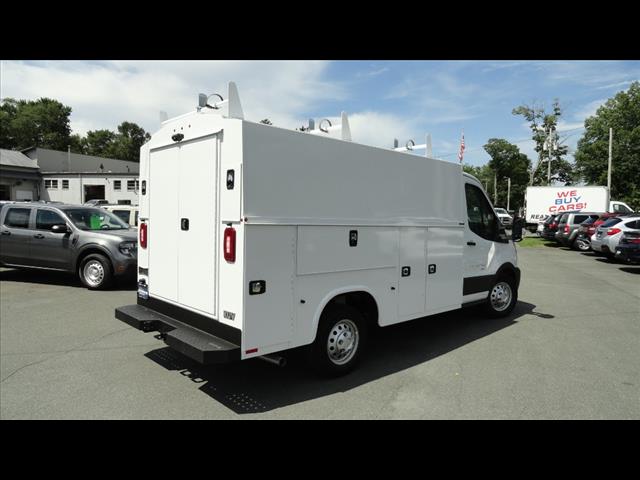 2025 Ford Transit Chassis Cutaway photo 2