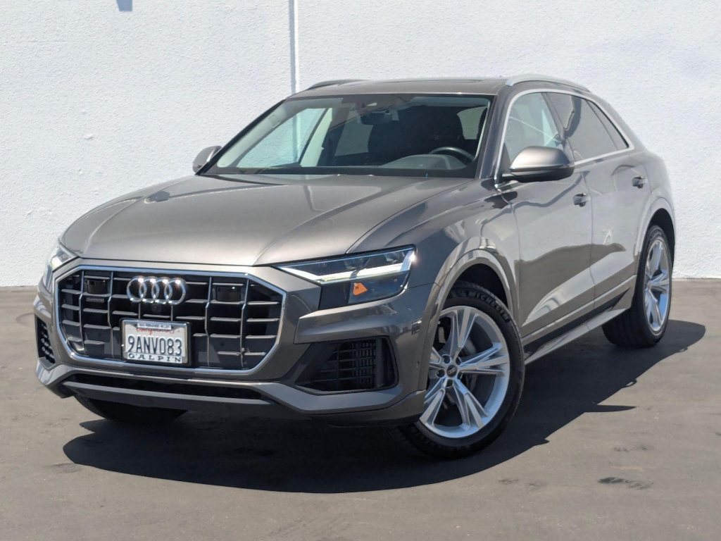 2022 Audi Q8 Premium Plus 55 TFSI quattro Tiptronic