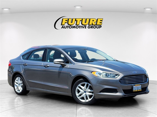 Used 2014 Ford Fusion SE