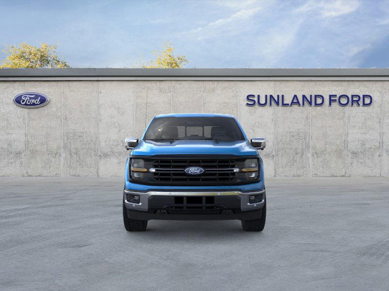 2025 Ford F-150 XLT photo 5