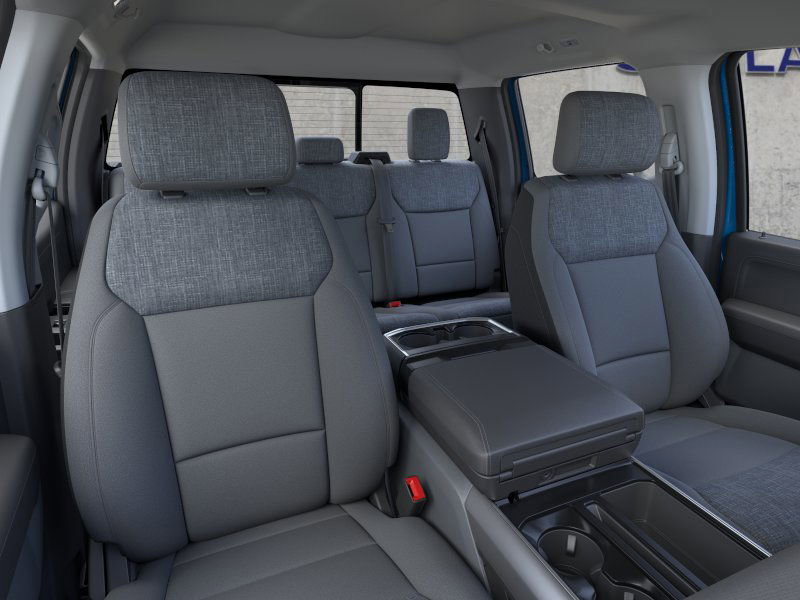 2025 Ford F-150 XLT photo 9