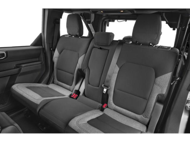 2025 Ford Bronco Base photo 11