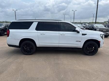 2023 GMC Yukon XL AT4