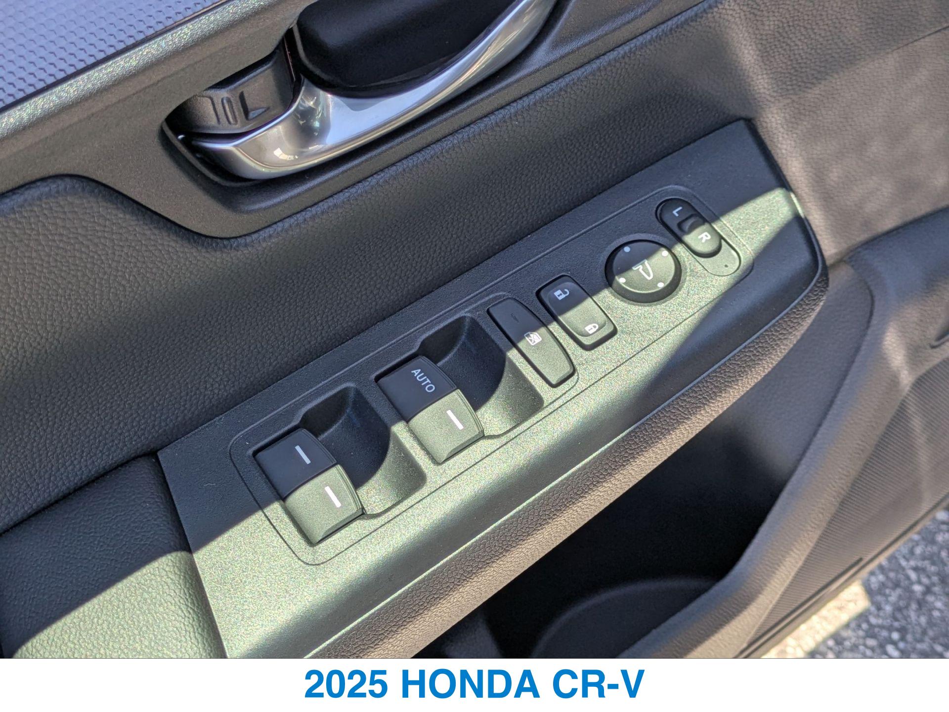 2025 Honda CR-V LX photo 14