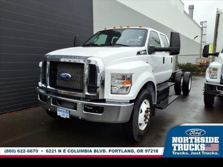 2025 Ford F-650SD Base