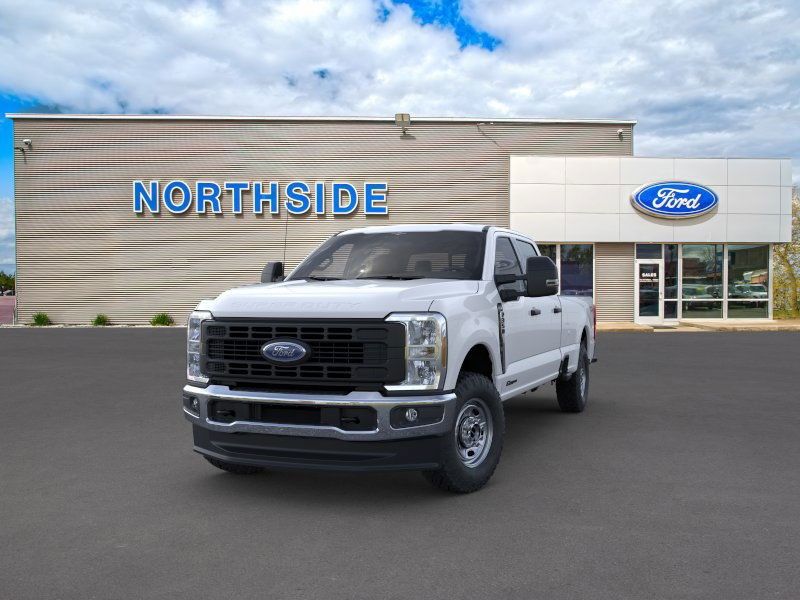 2025 Ford F-350 photo 3