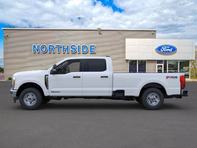 2025 Ford F-350 photo 4
