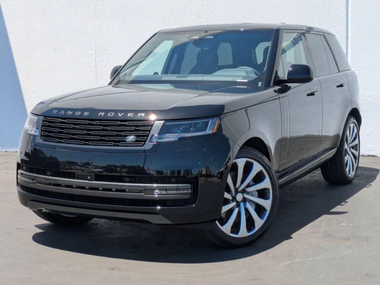 2025 Land Rover Range Rover P530 SE