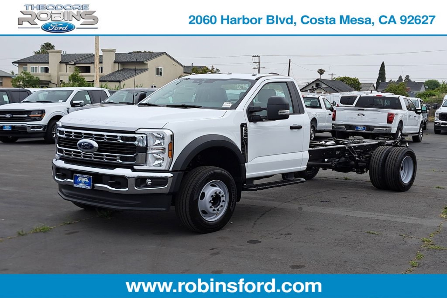 2025 Ford F-600 Super Duty Chassis Cab