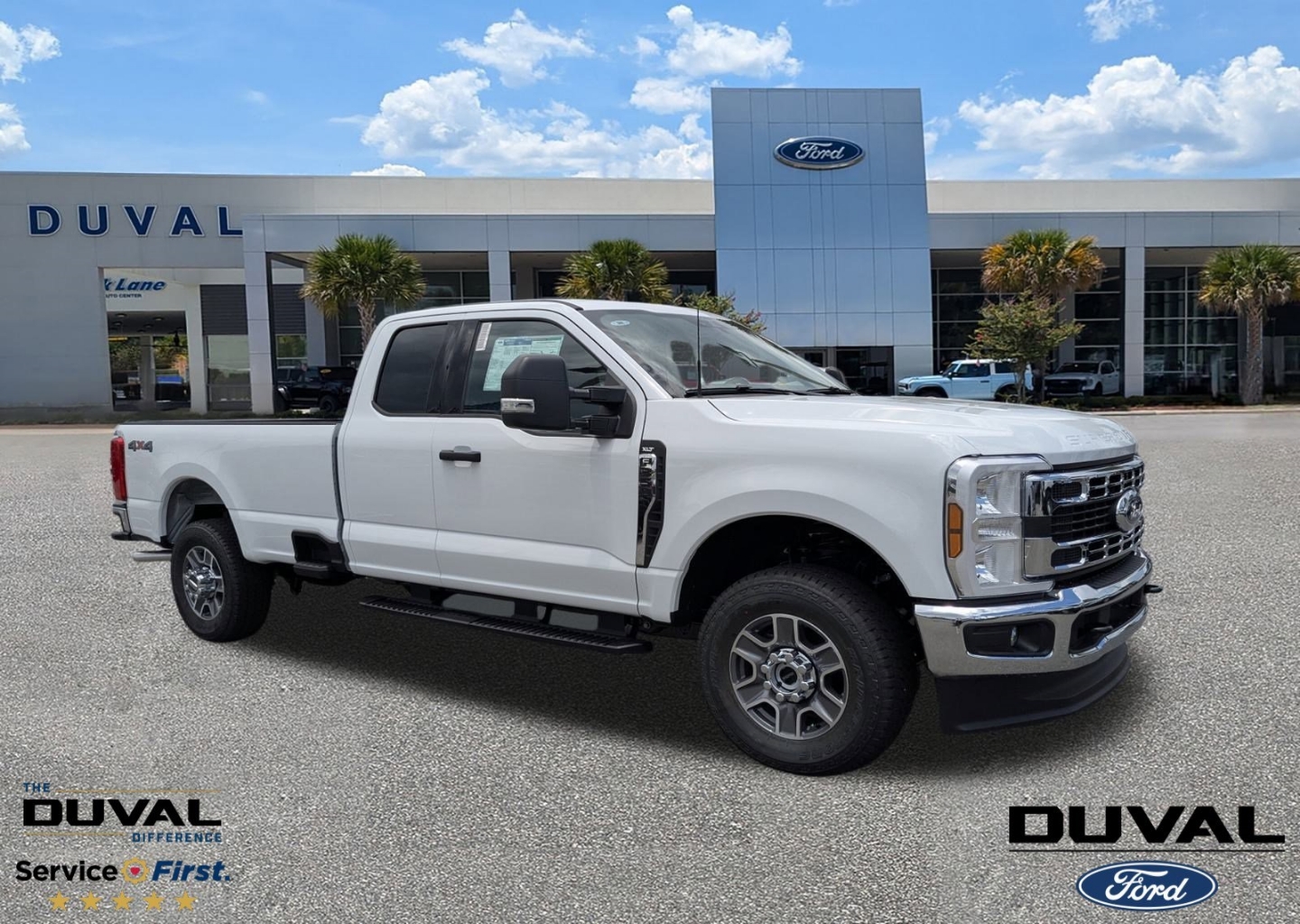 2025 Ford F-350 Super Duty XLT