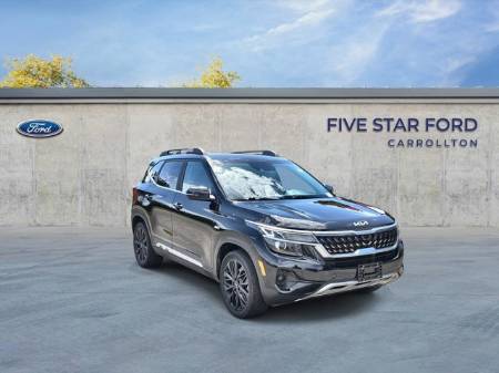 2022 Kia Seltos Nightfall