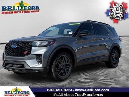 2025 Ford Explorer ST