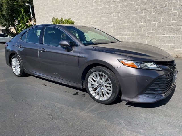 2018 Toyota Camry Hybrid XLE
