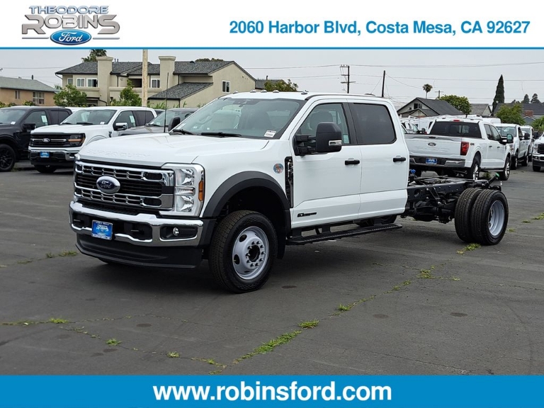 2025 Ford F-550SD XL