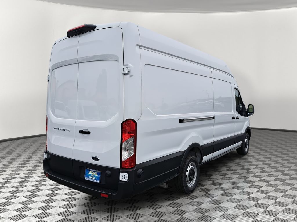 2025 Ford Transit photo 4