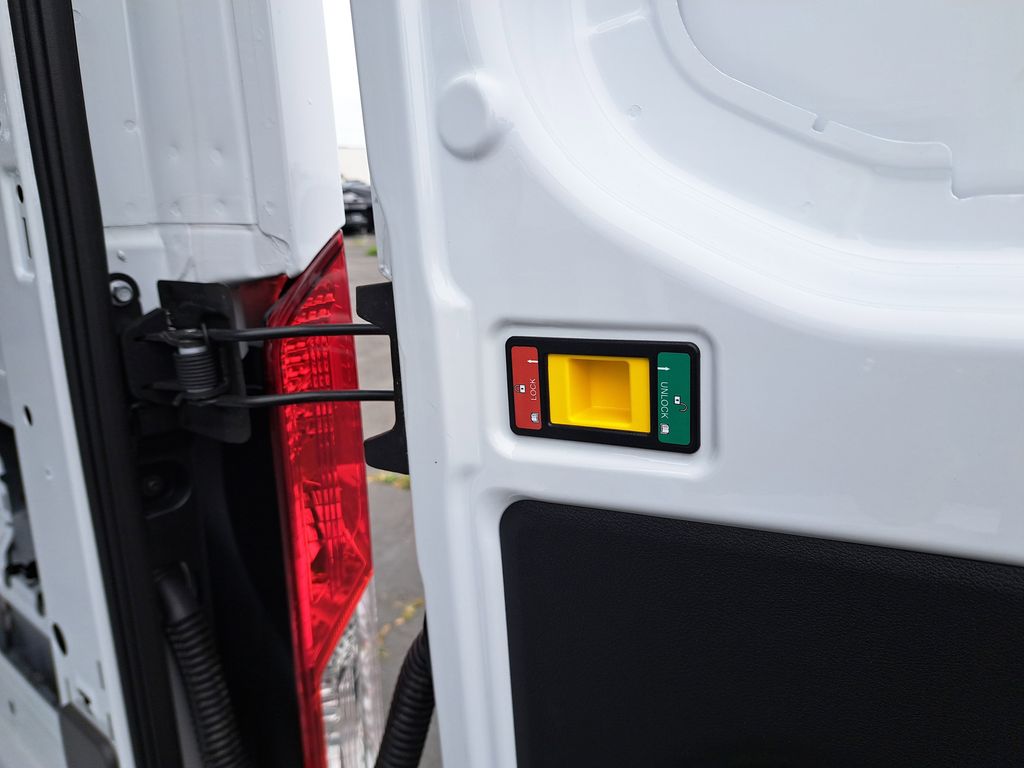 2025 Ford Transit photo 8