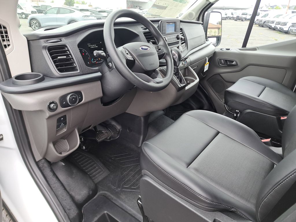 2025 Ford Transit photo 15