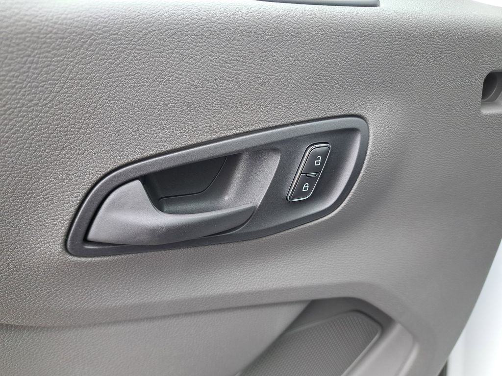2025 Ford Transit photo 18