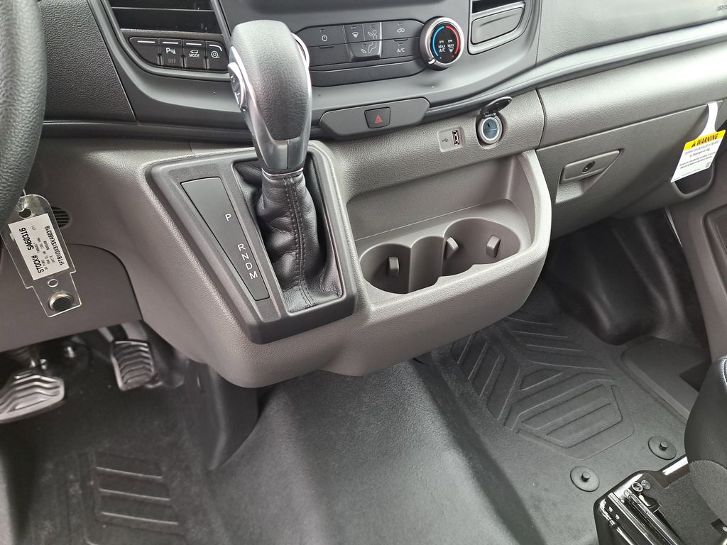 2025 Ford Transit photo 27