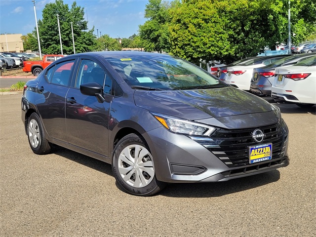 New 2025 Nissan Versa 1.6 S