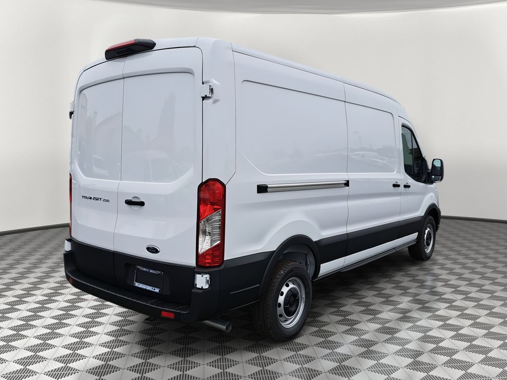 2025 Ford Transit photo 4