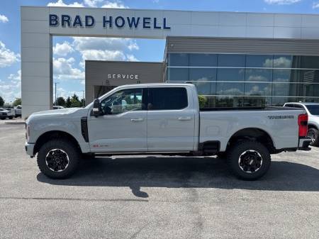 2025 Ford F-350SD Platinum