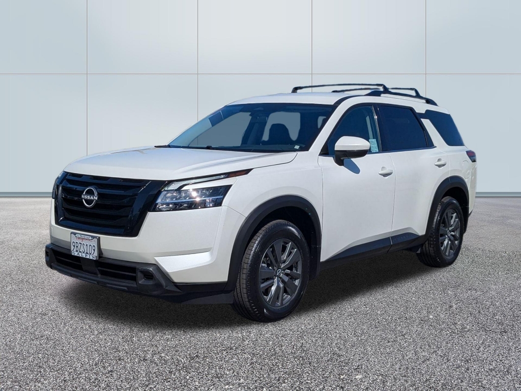 2022 Nissan Pathfinder SV 2WD