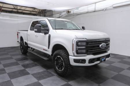 2025 Ford Super Duty F-250 SRW Platinum