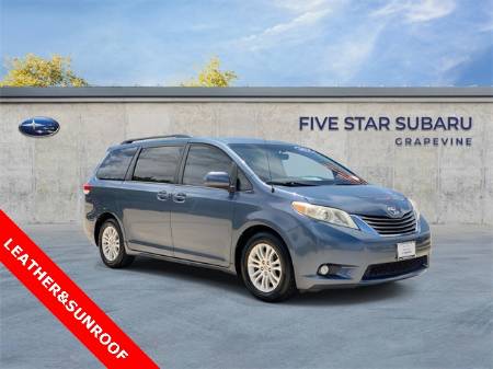 2014 Toyota Sienna XLE