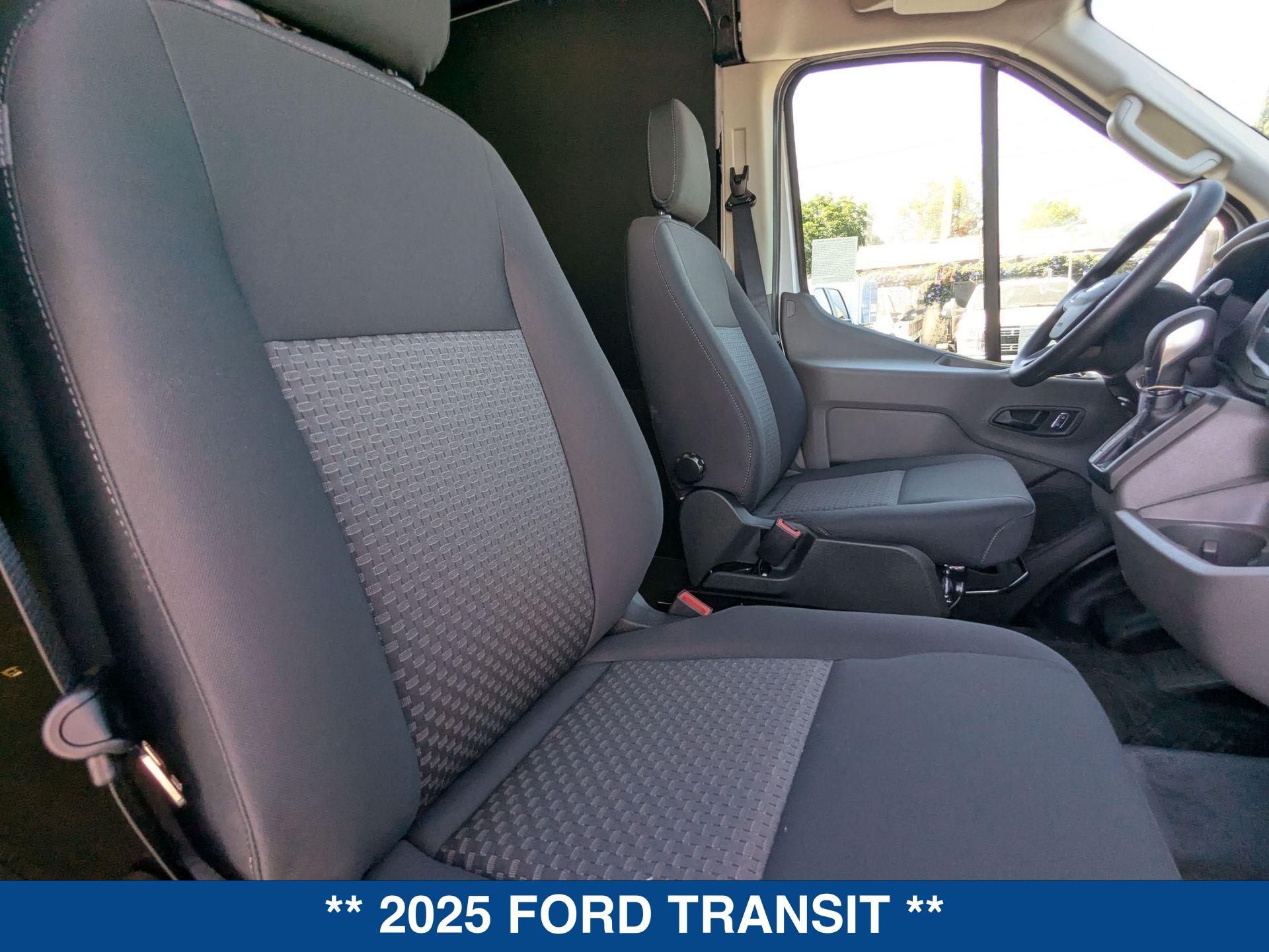 2025 Ford Transit photo 20
