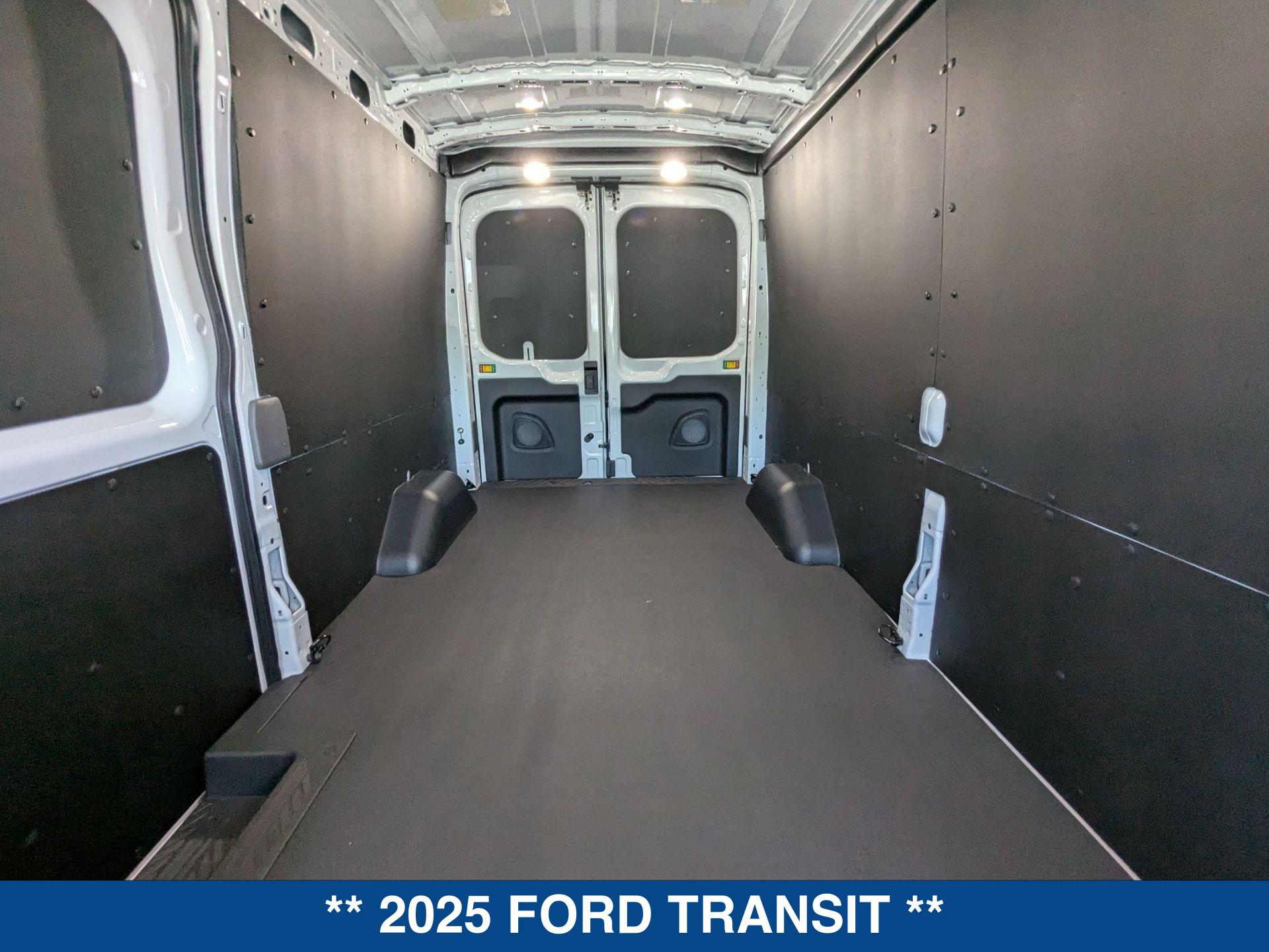 2025 Ford Transit photo 20