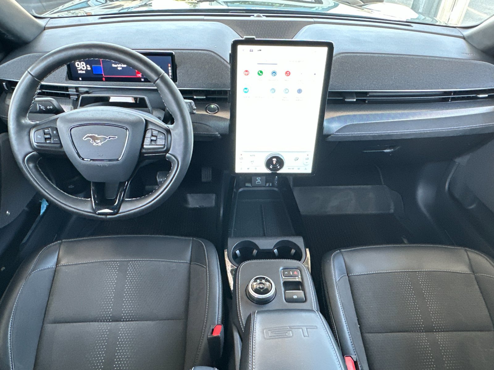 2022 Ford Mustang Mach-E GT photo 11