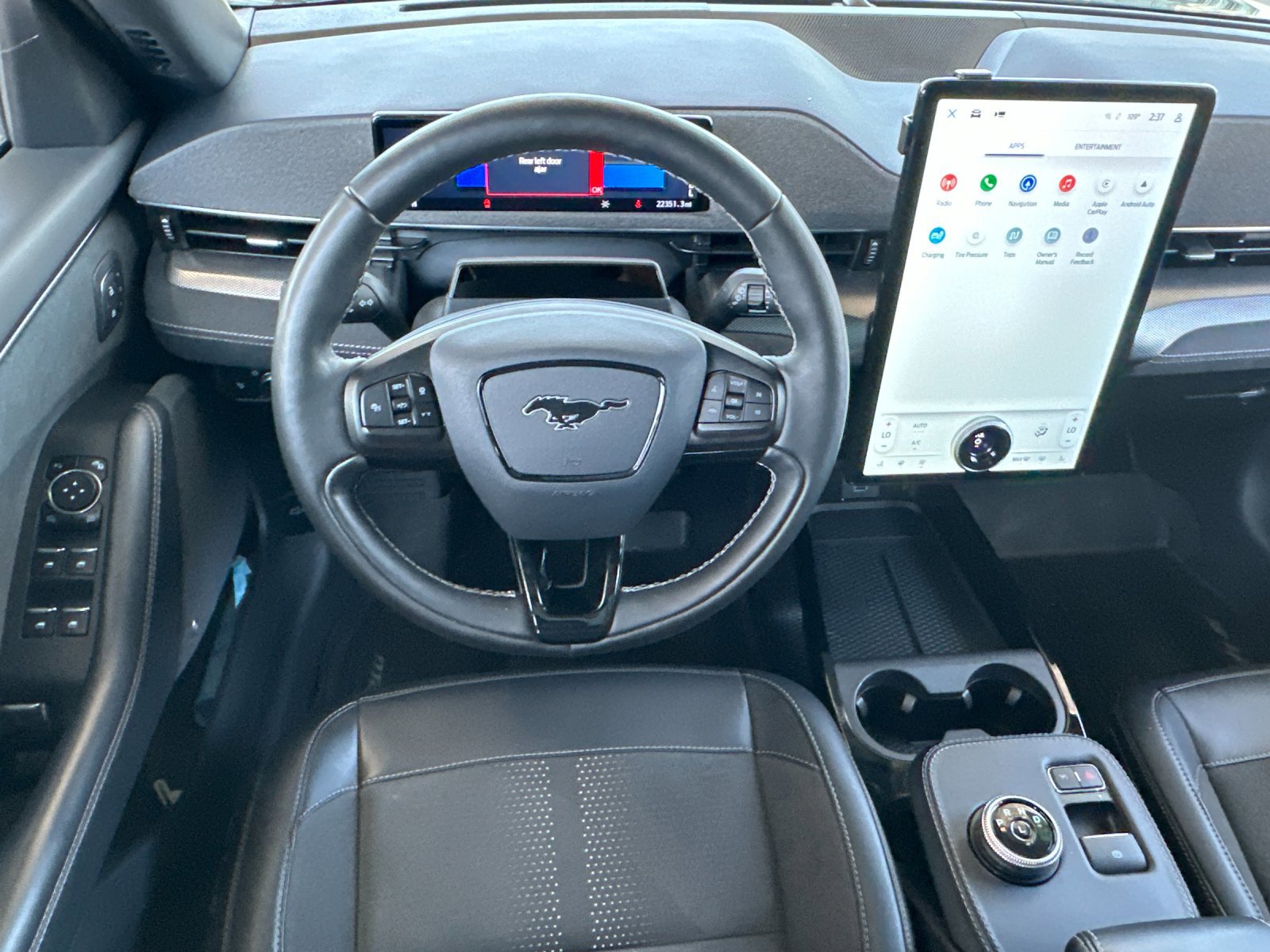2022 Ford Mustang Mach-E GT photo 12