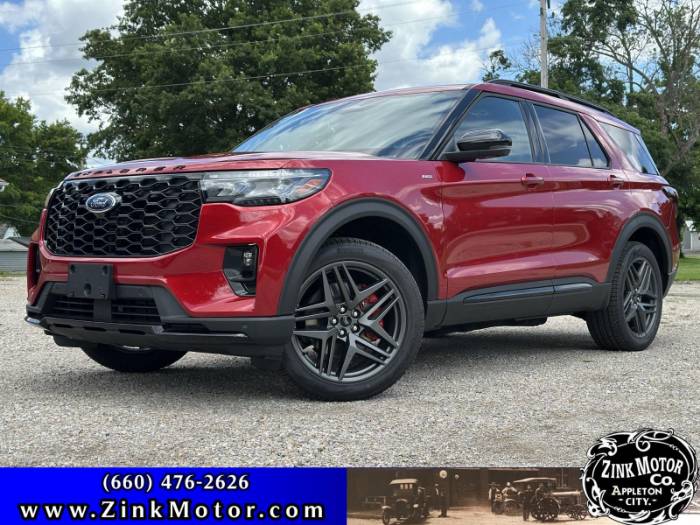 2025 Ford Explorer ST-Line