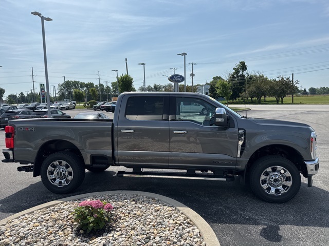 2025 Ford F-250 XL photo 2