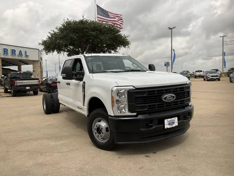 2025 Ford Super Duty F-350 DRW XL