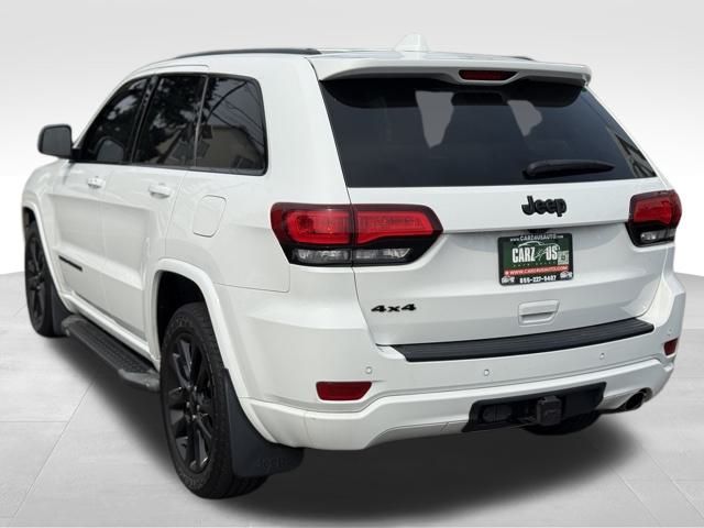 2021 Jeep Grand Cherokee Laredo X photo 11