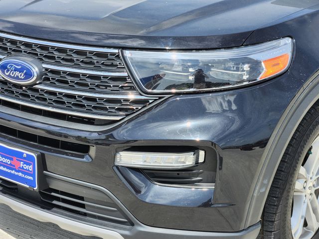 2023 Ford Explorer XLT photo 7