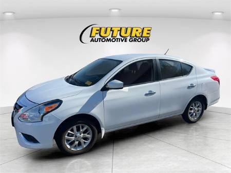 2018 Nissan Versa 1.6 SV