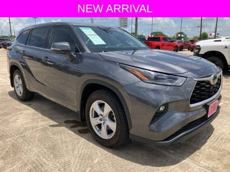 2021 Toyota Highlander LE