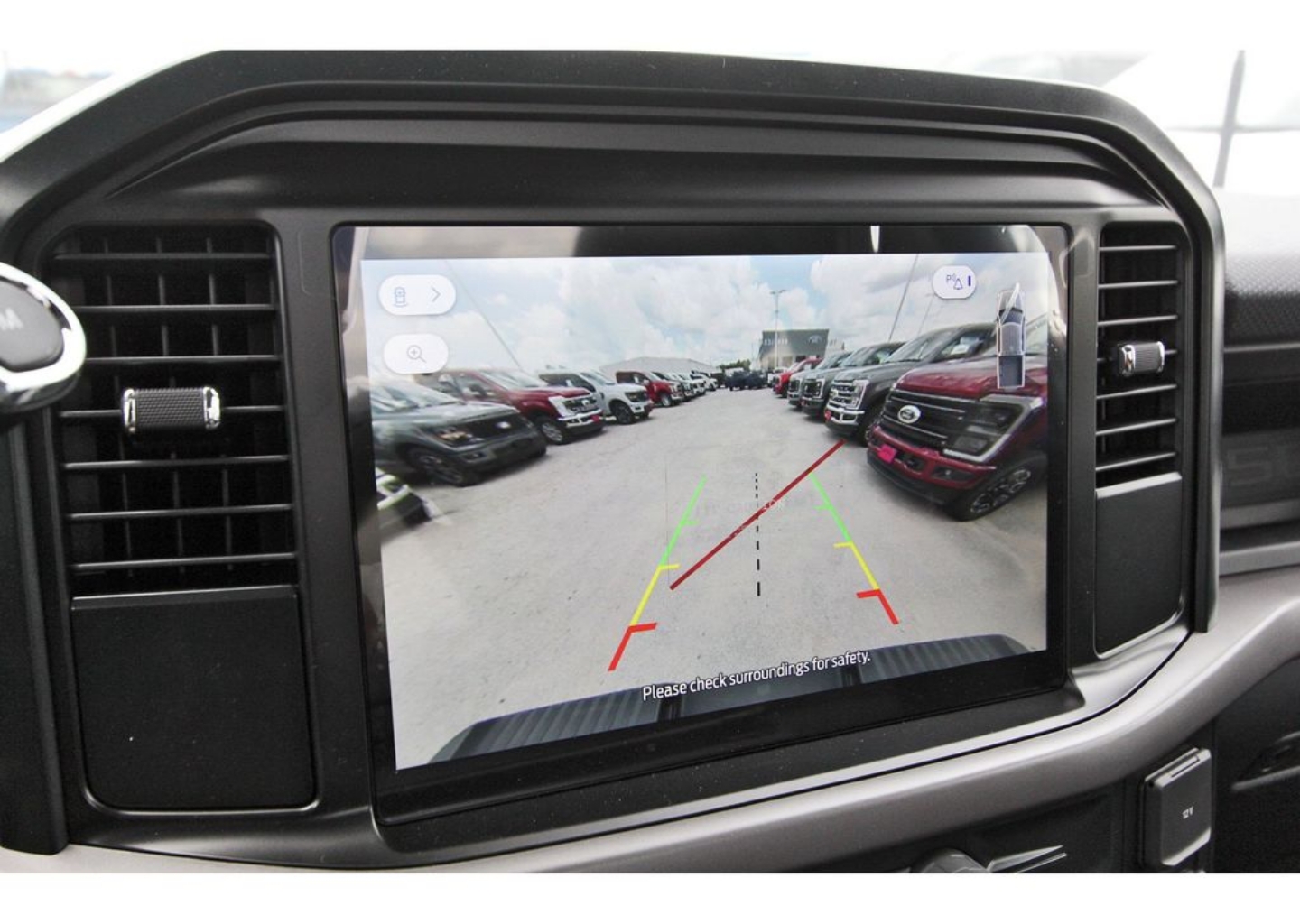 2025 Ford F-150 XL - Photo 13