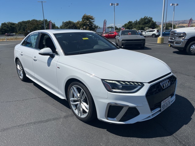 2022 Audi A4 45 S line Premium Plus