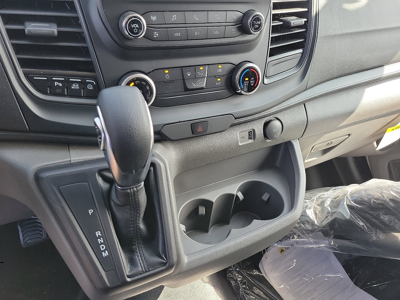 2025 Ford Transit Cargo Van XL photo 5